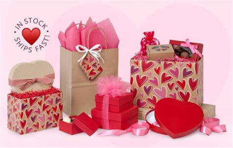 wholesale valentine items